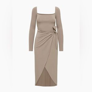 Aritzia - Wilfred Saturn Longsleeve Midi Dress - NWT